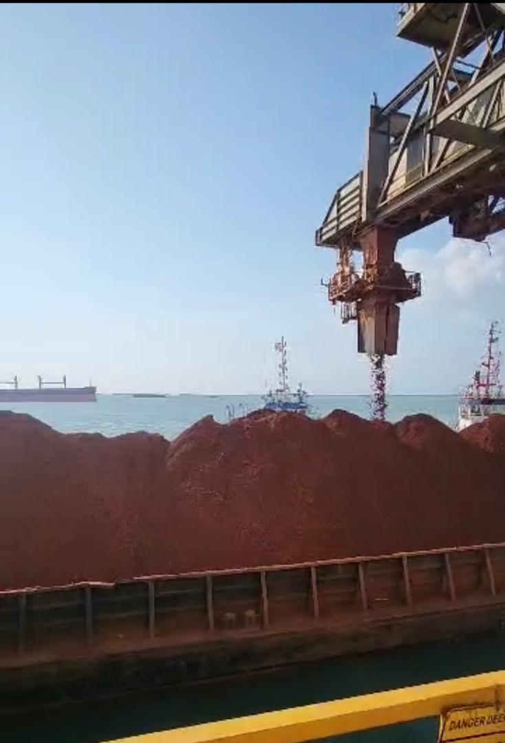 Nimba Mining Company completes its first bauxite shipment: a major milestone for mining development in Guinea